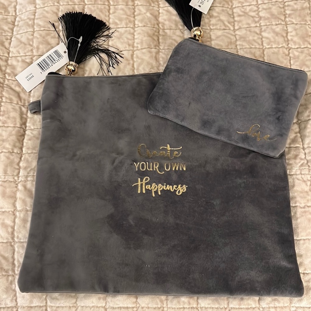 Velvet jewelry bag